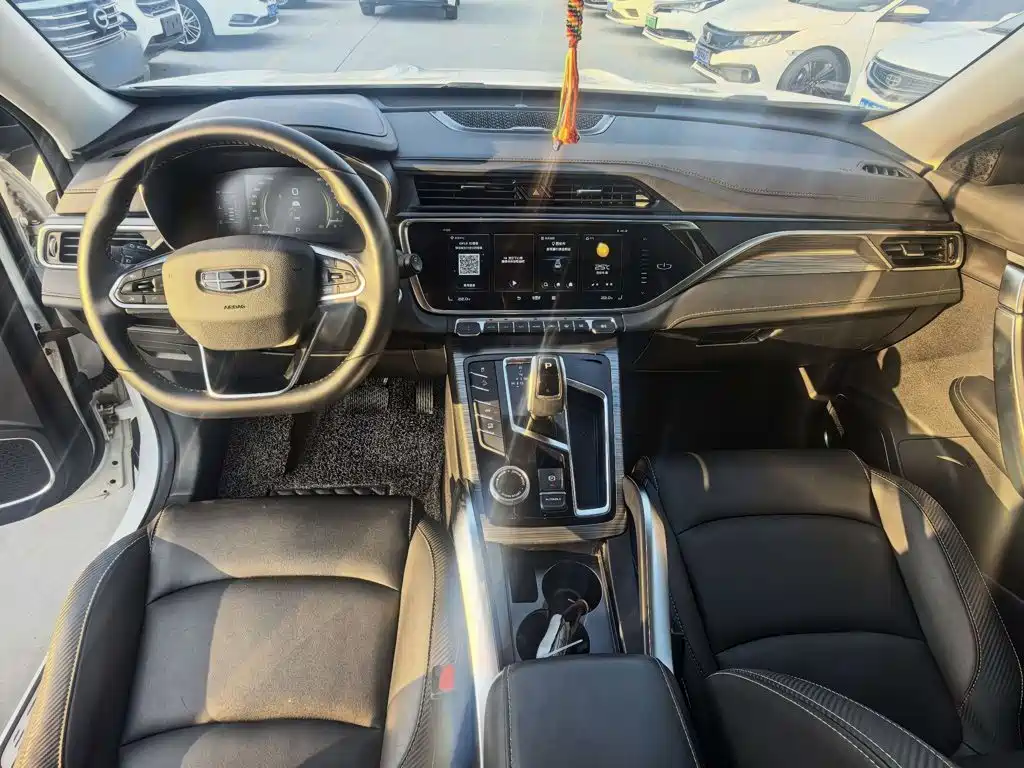 Geely Boyue — миниатюра 8