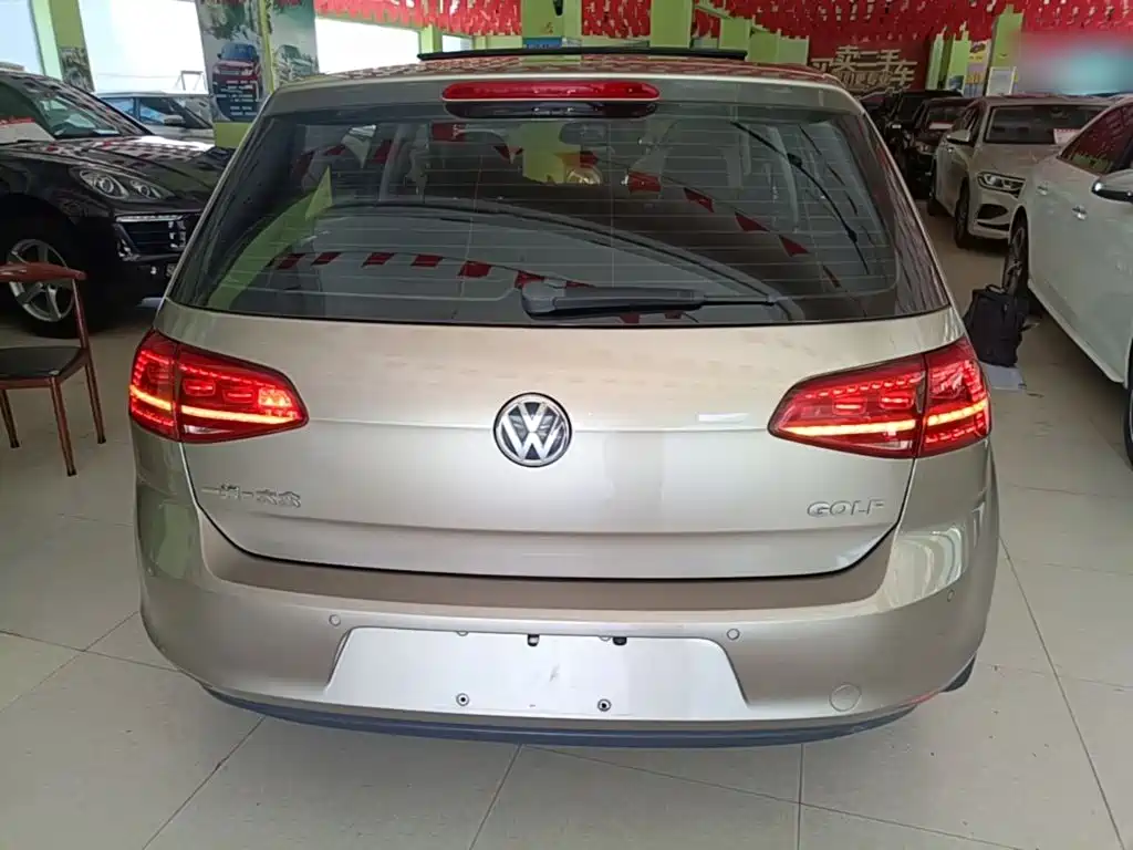 Volkswagen Golf — миниатюра 6