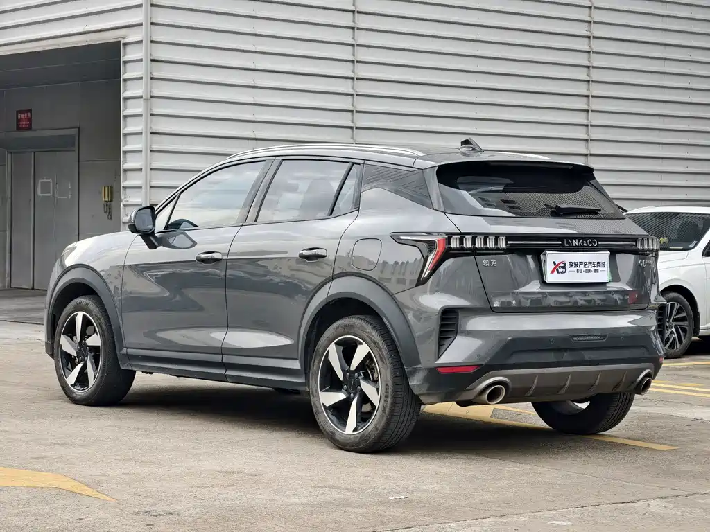 Lynk & Co 06 EM-P — миниатюра 5