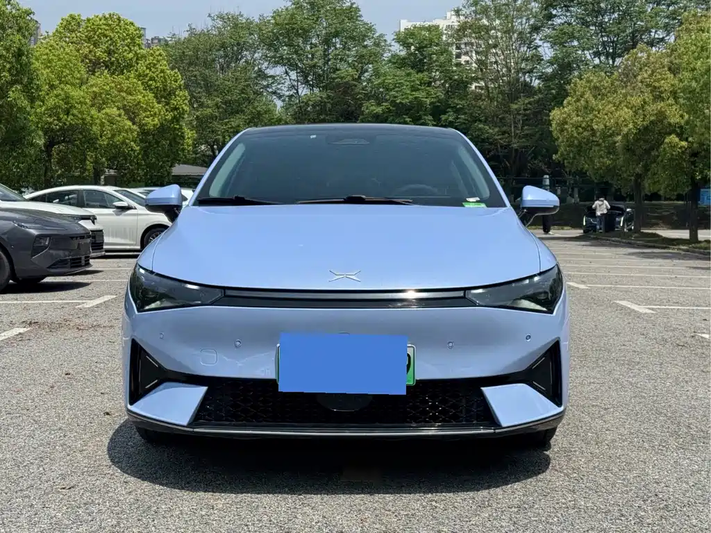 XPeng P5 — миниатюра 2