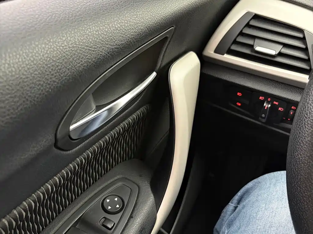 BMW 1 Series (Import) — миниатюра 17