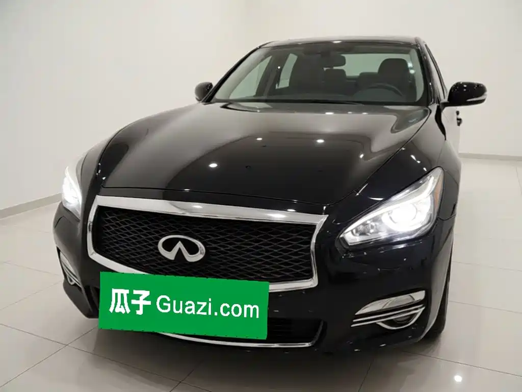 Infiniti Q70 — миниатюра 2