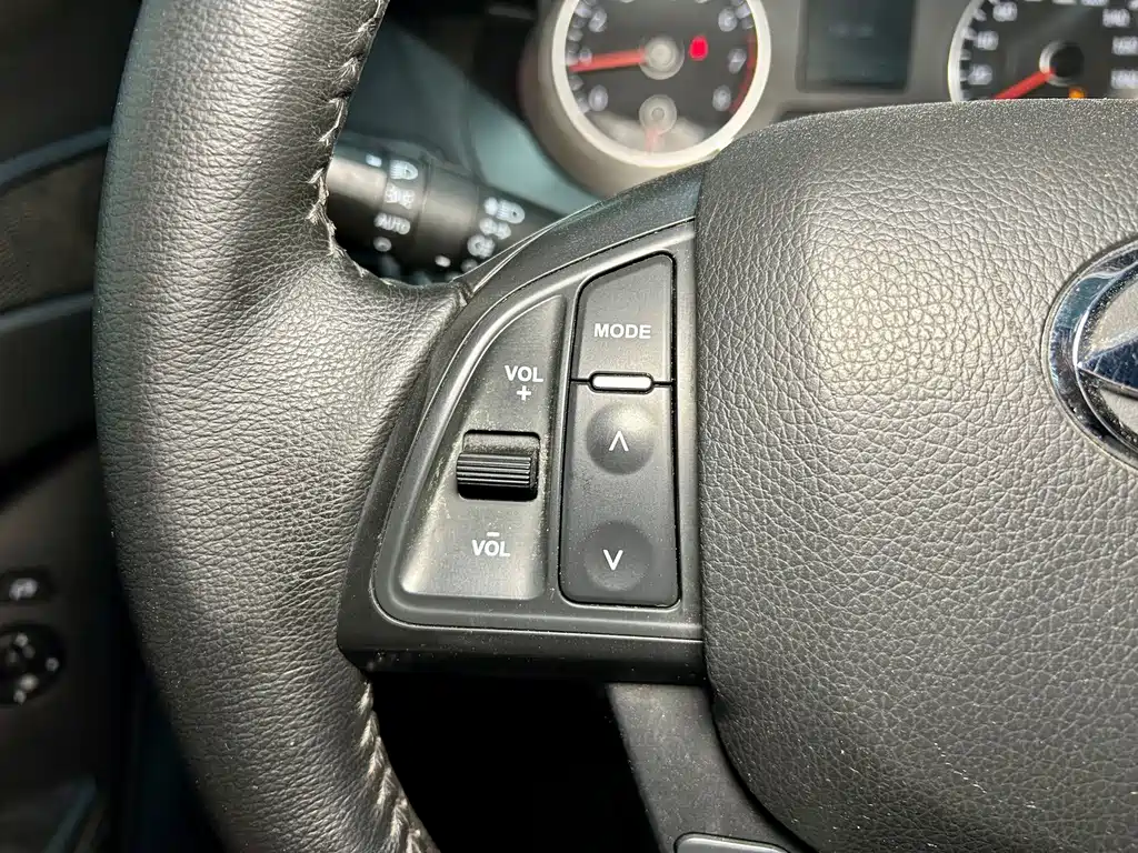 Landwind Landwind X7 — миниатюра 11
