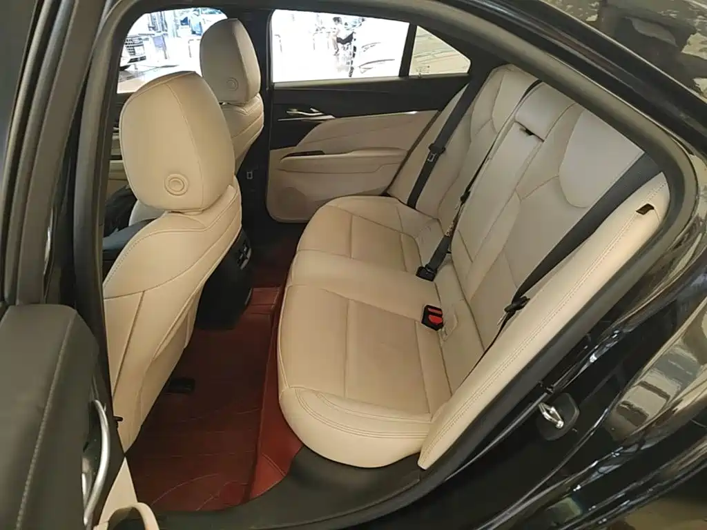Cadillac CT4 — миниатюра 17