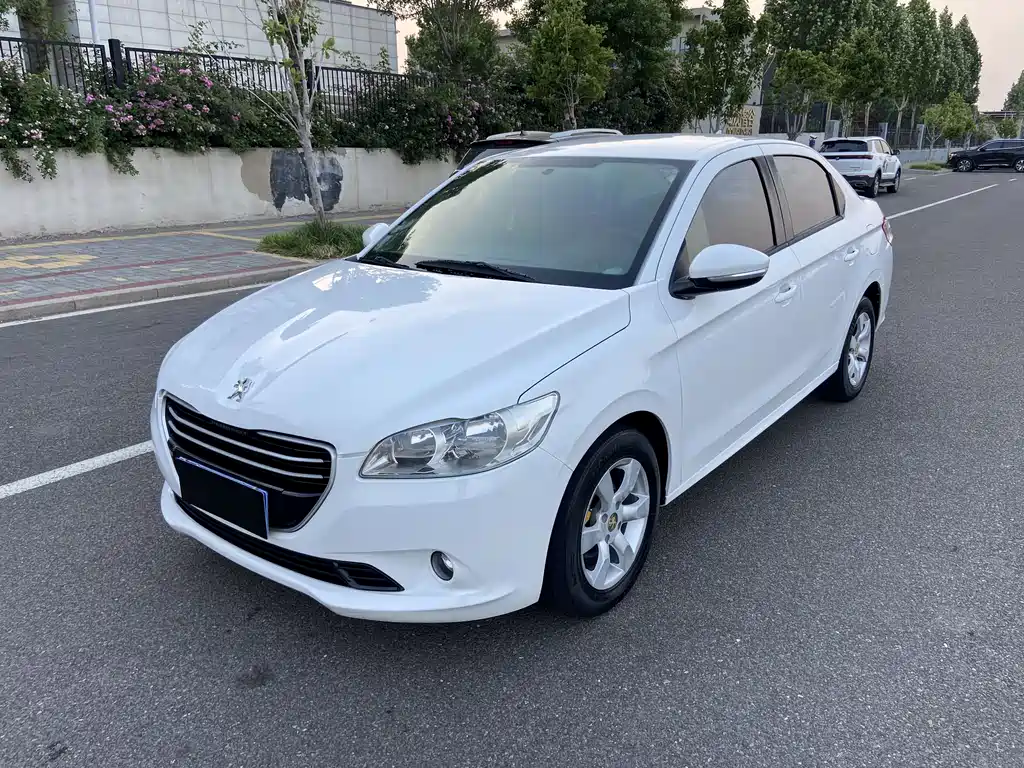 Peugeot 301 2014