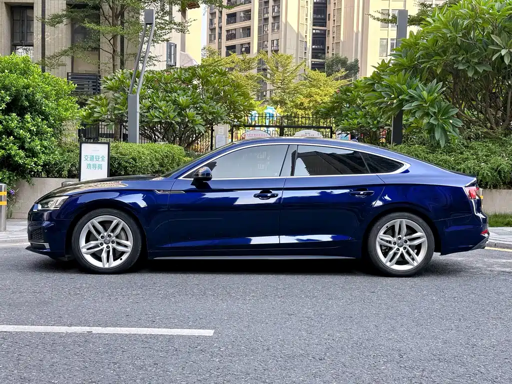 Audi A5 (Import) — миниатюра 3