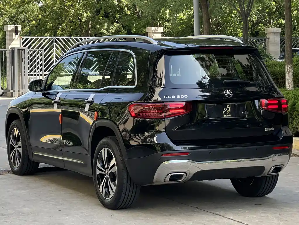 Mercedes-Benz GLB — миниатюра 6