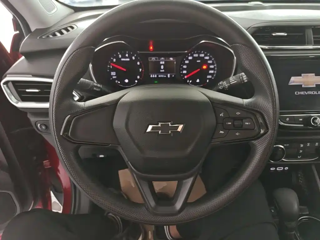 Chevrolet Tracker — миниатюра 11