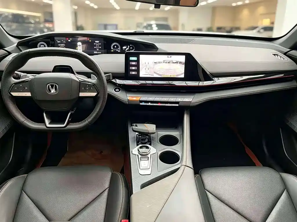 Changan UNI-V — миниатюра 5