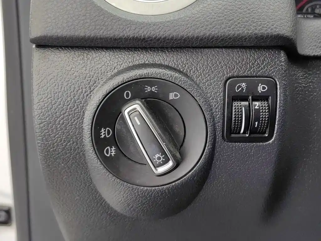 Volkswagen Tiguan — миниатюра 21