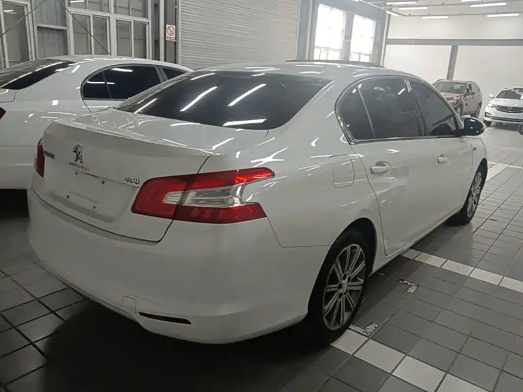 Peugeot 408 — миниатюра 7