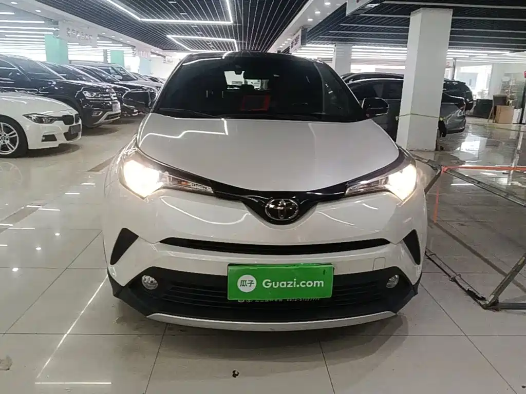 Toyota IZOA — миниатюра 3