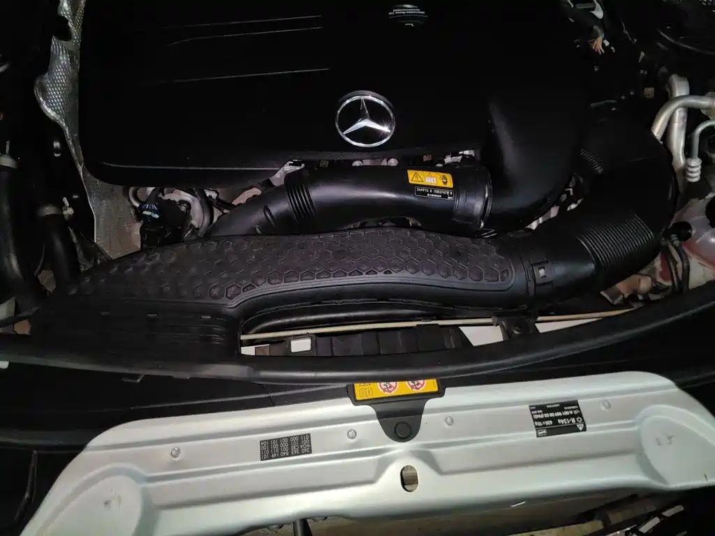 Mercedes-Benz C-Class — миниатюра 21
