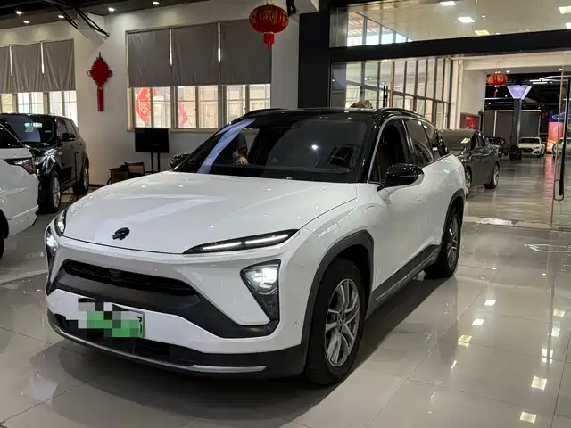 NIO ES6