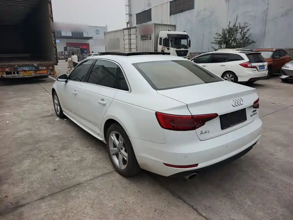 Audi A4L — миниатюра 5