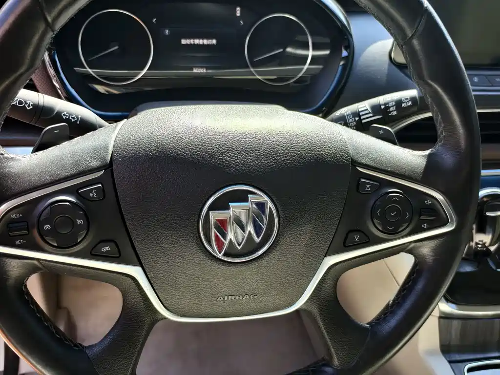 Buick GL8 — миниатюра 12