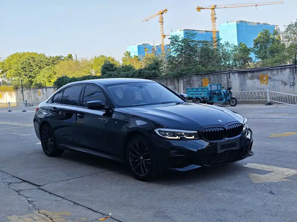 BMW 3 Series — миниатюра 3