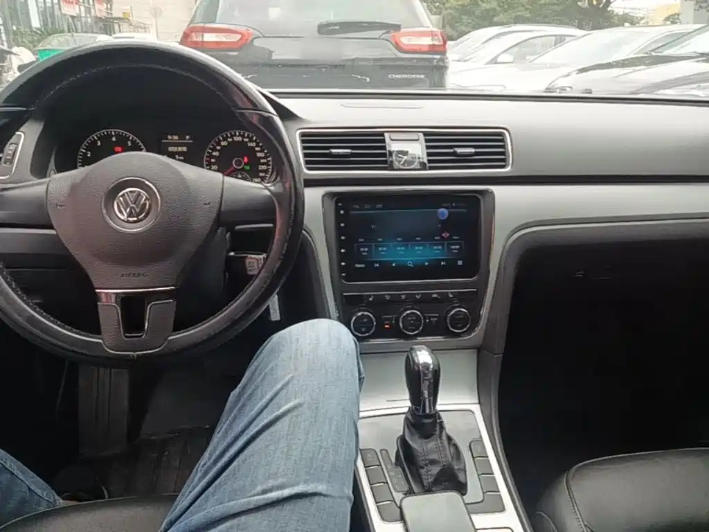 Volkswagen Passat — миниатюра 10
