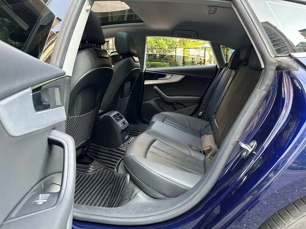 Audi A5 (Import) — миниатюра 9