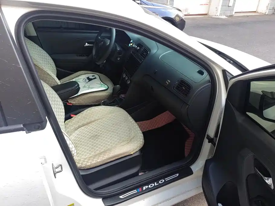 Volkswagen Polo — миниатюра 8