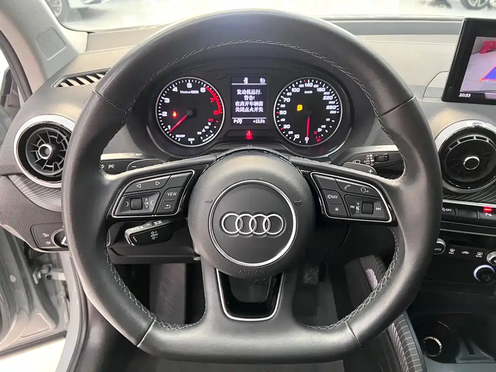 Audi Q2L — миниатюра 7