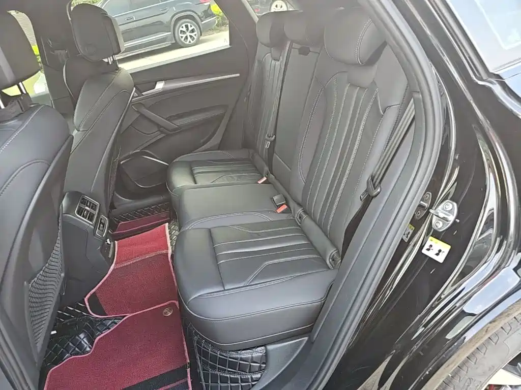 Audi Q5L — миниатюра 19