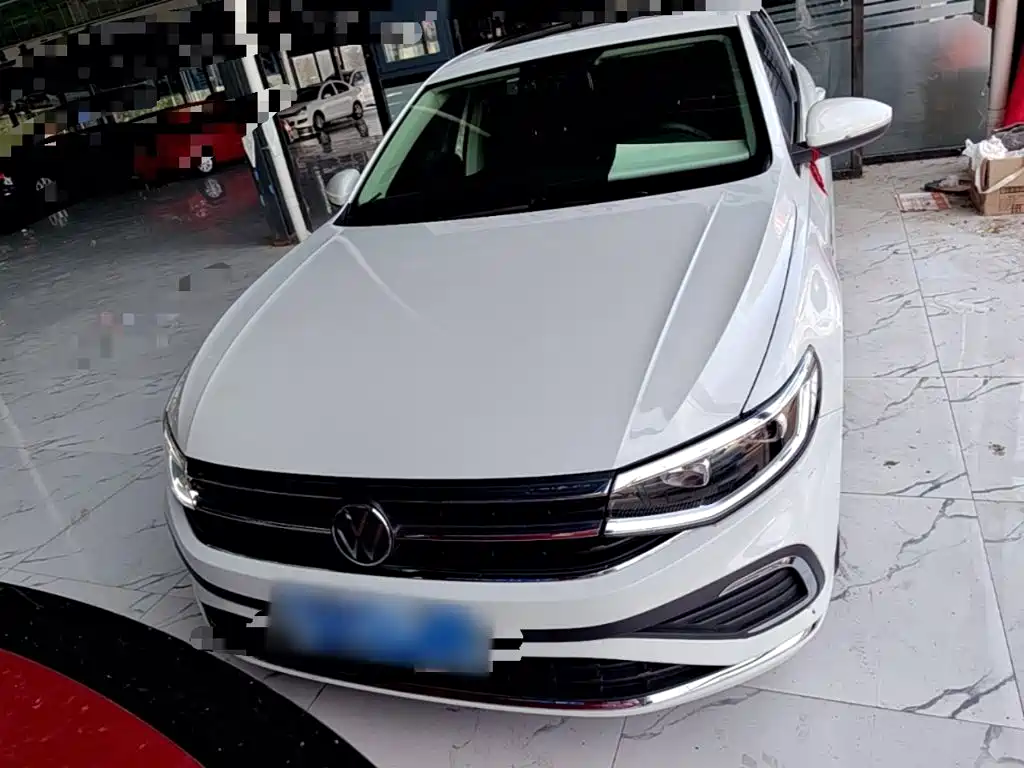 Volkswagen Bora — миниатюра 3