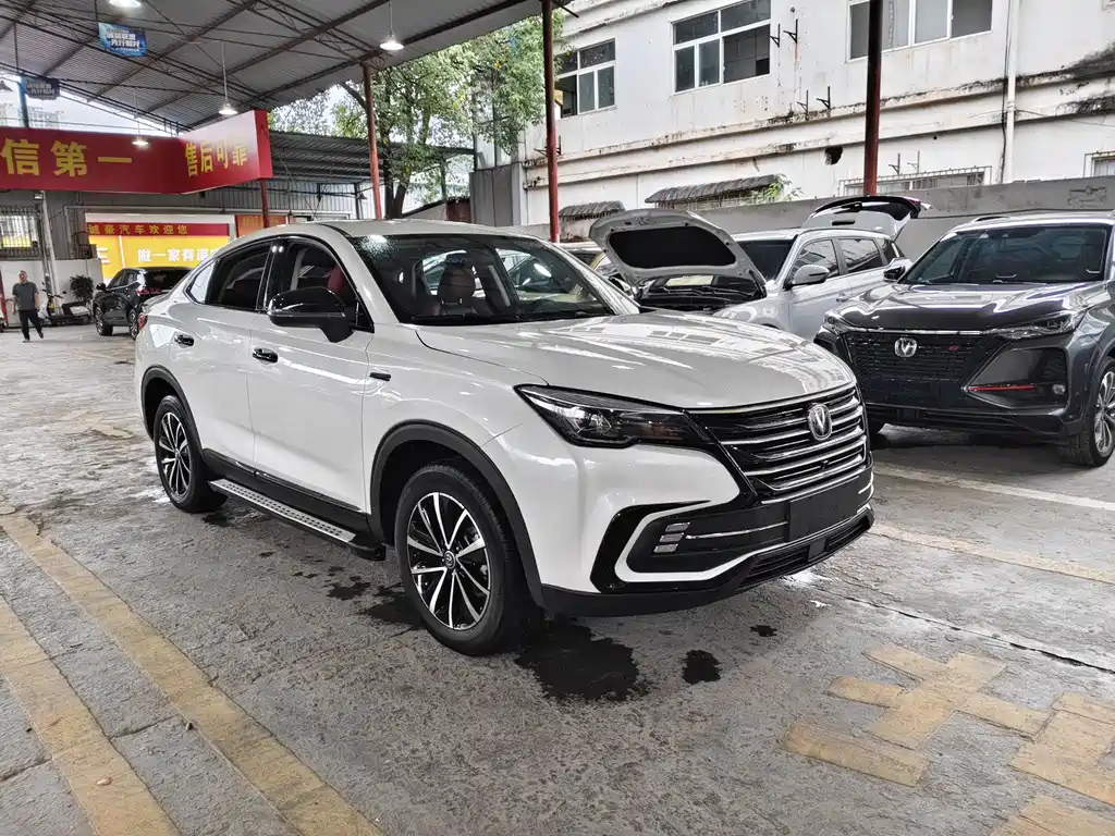 Changan CS85 COUPE — миниатюра 2