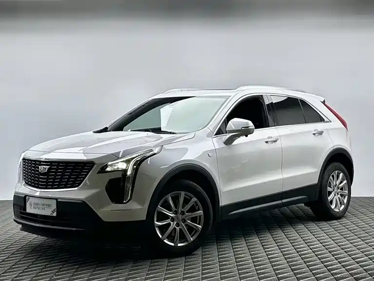Cadillac XT4 2022 28T Luxury