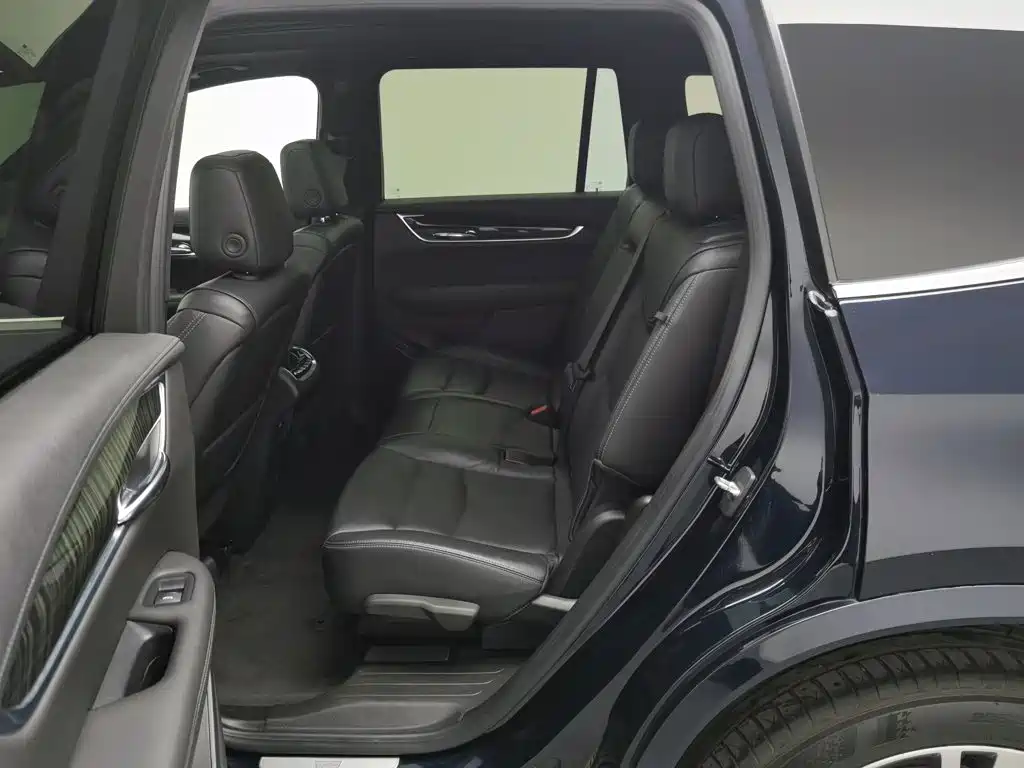 Cadillac XT6 — миниатюра 15