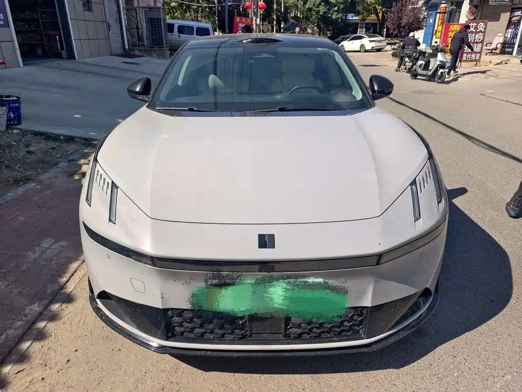Lynk & Co 10 — миниатюра 2