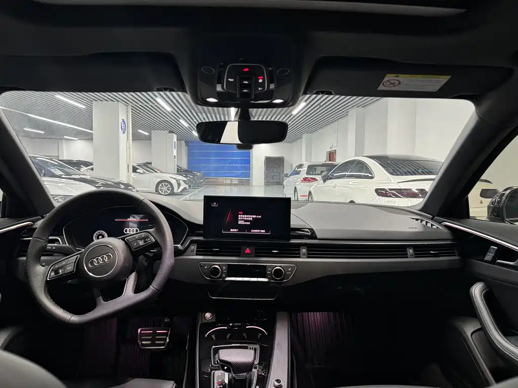 Audi A4L 2024 40 TFSI Luxury