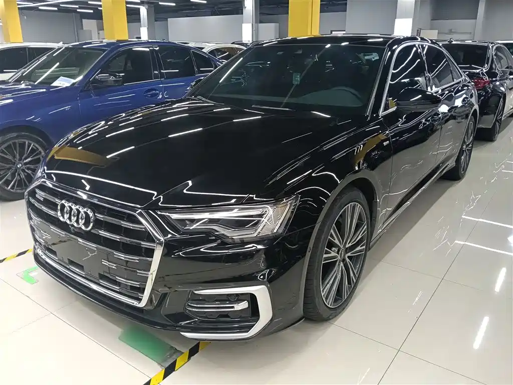 Audi A6L 2022