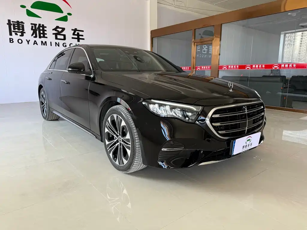 MERCEDES-BENZ E CLASS