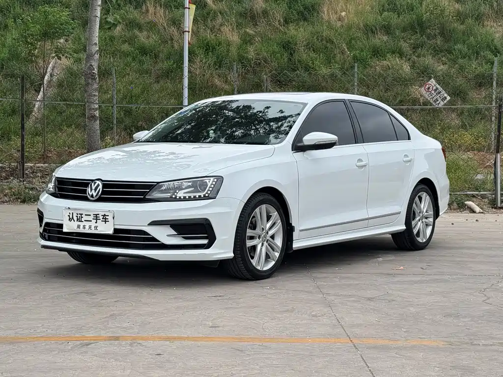 Купить Volkswagen Sagitar