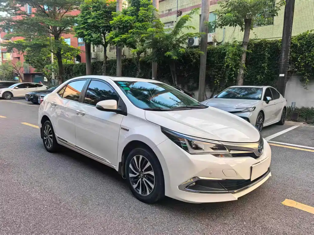 Toyota Corolla — миниатюра 3