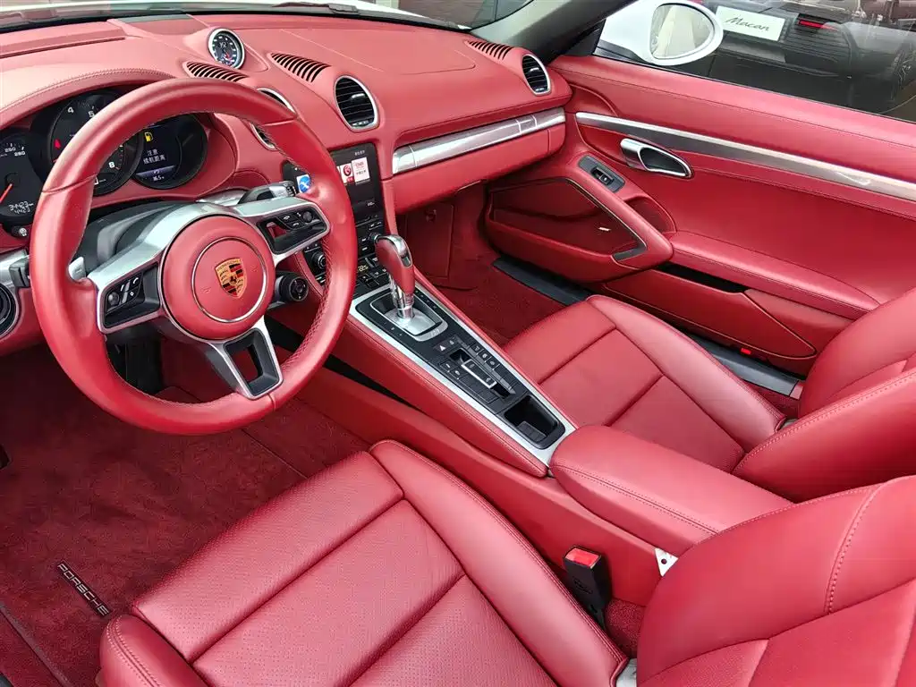 Porsche 718 2022 Boxster 2.0T
