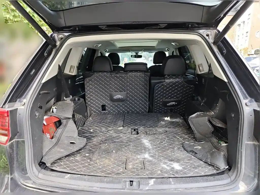 Volkswagen Teramont — миниатюра 10