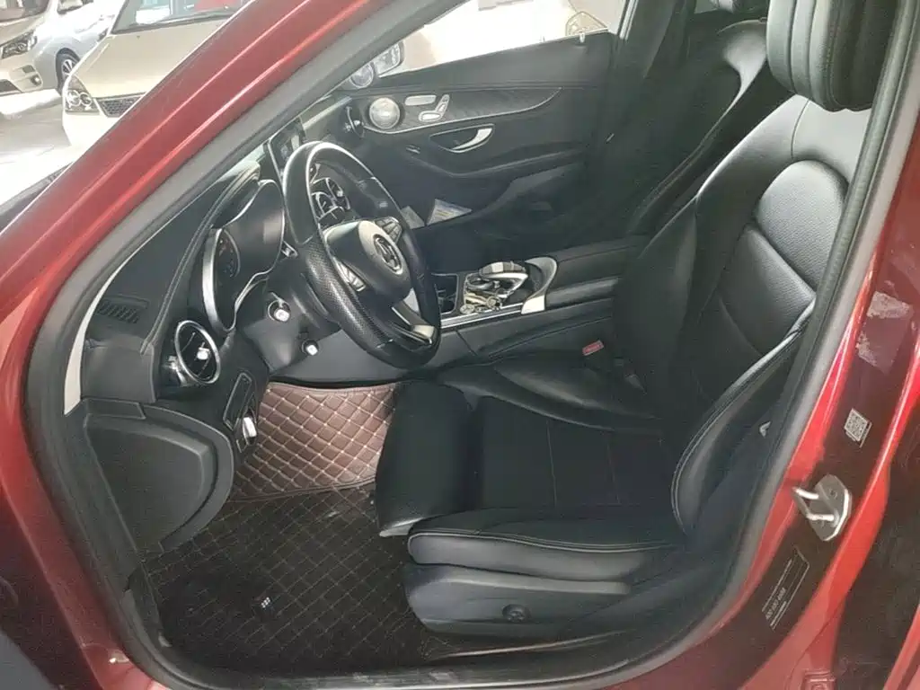 Mercedes-Benz C-Class — миниатюра 15