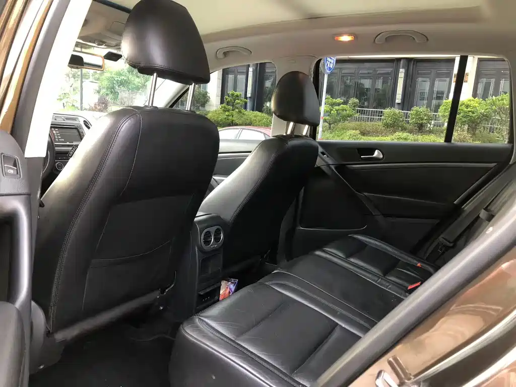 Volkswagen Tiguan — миниатюра 4