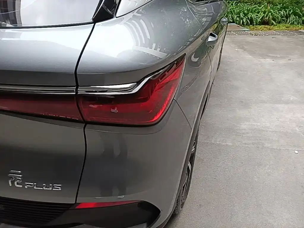 BYD Yuan Plus — миниатюра 8