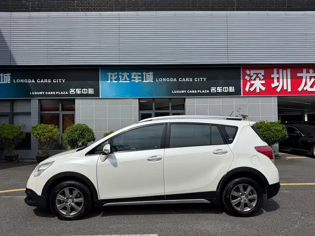 Toyota Verso — миниатюра 10