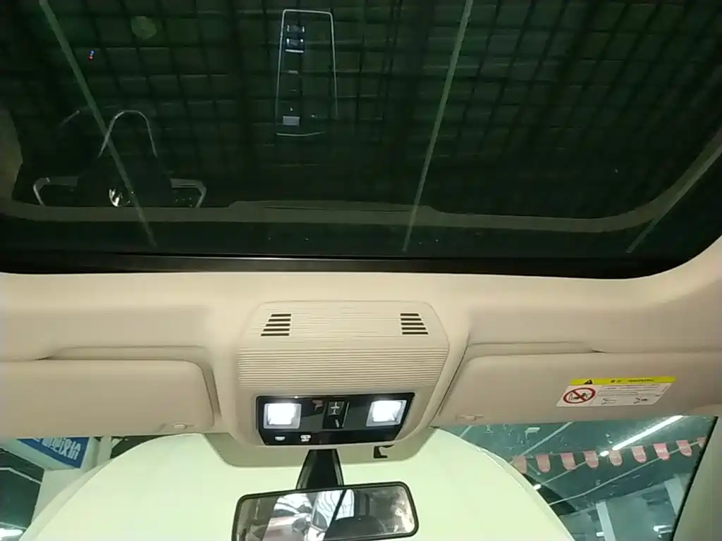 Volkswagen Golf — миниатюра 18