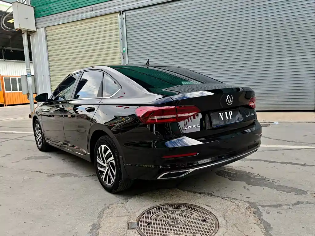 Volkswagen Lavida — миниатюра 4