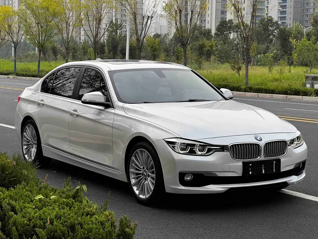 BMW 3 Series — миниатюра 3