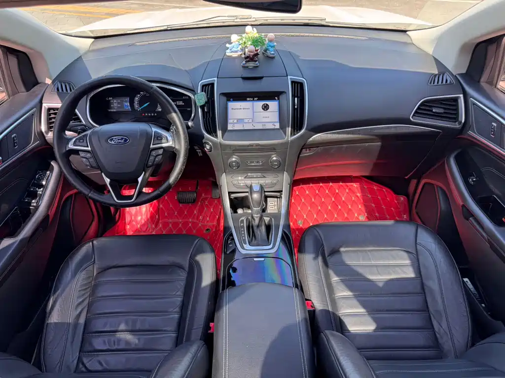 Ford Edge — миниатюра 8