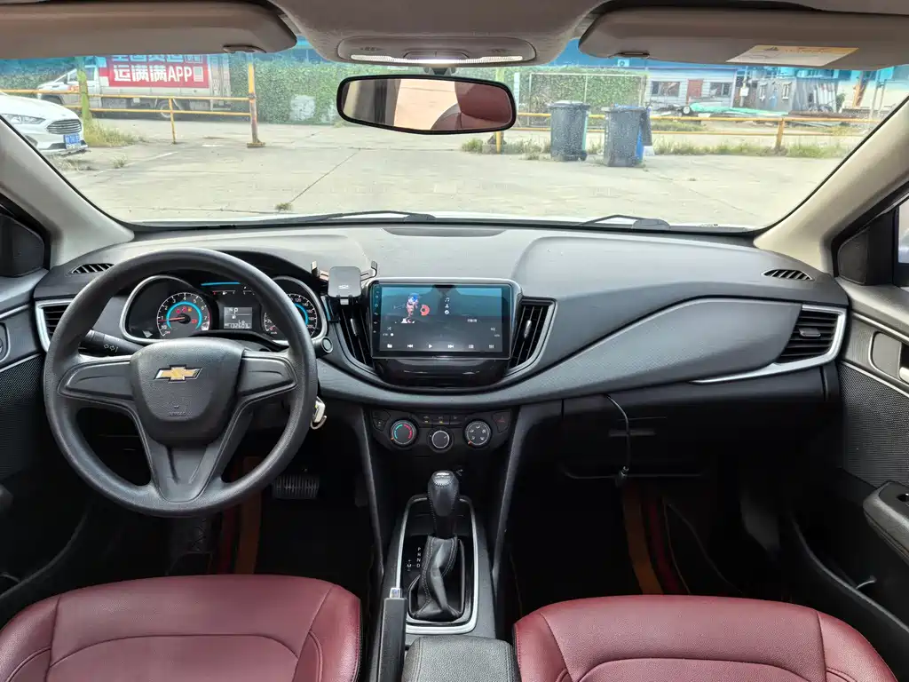 Chevrolet Cavalier — миниатюра 9