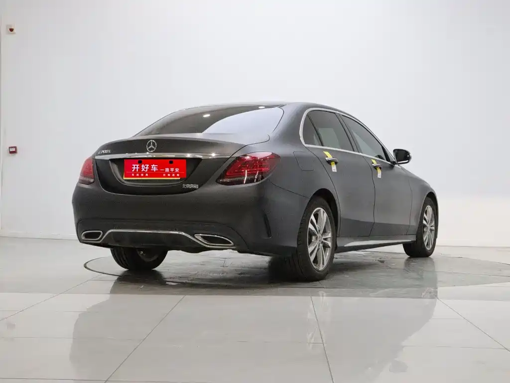 Mercedes-Benz C-Class — миниатюра 4