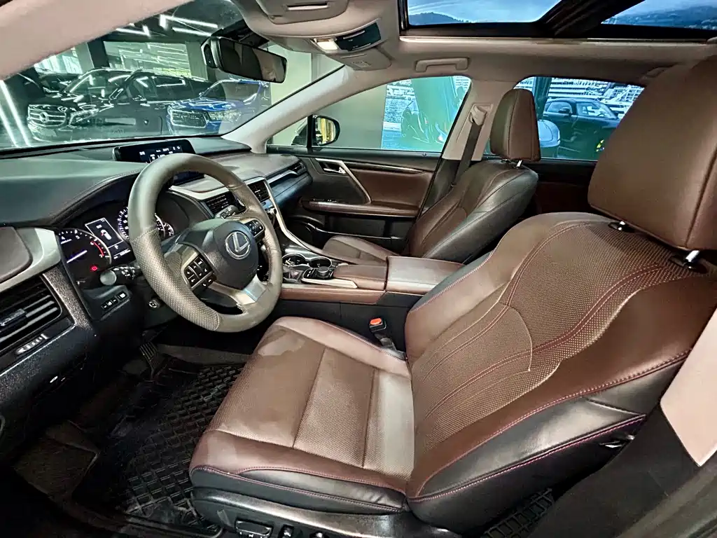 Lexus RX — миниатюра 9