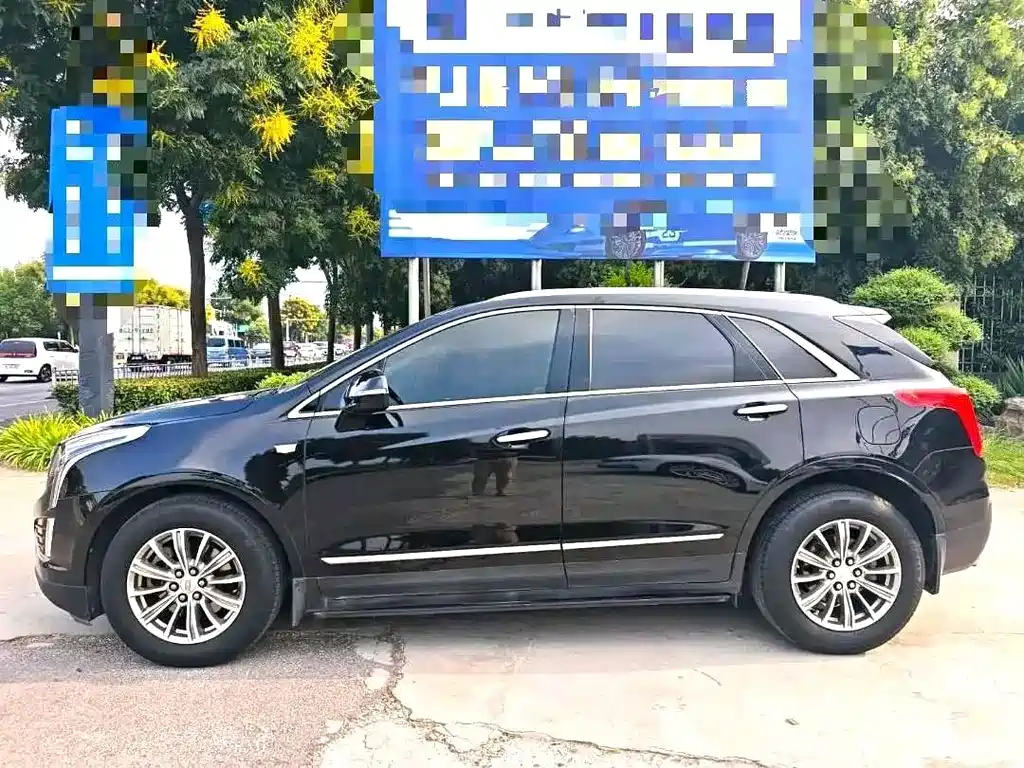 Cadillac XT5 — миниатюра 5